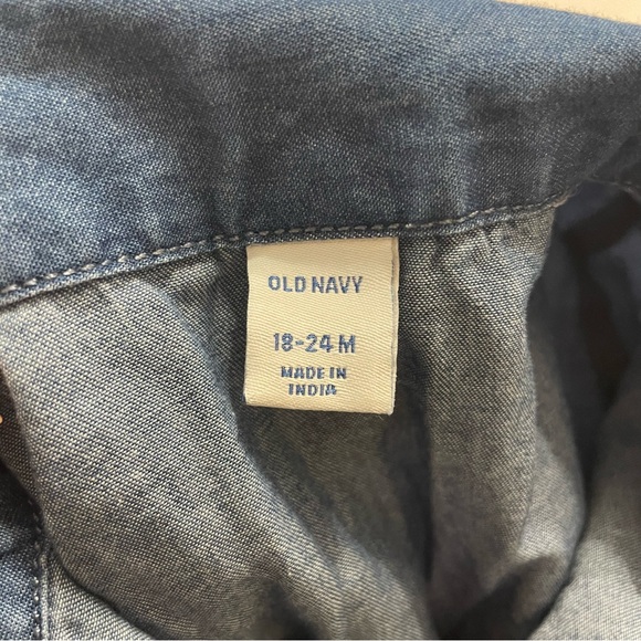 Old Navy Long Sleeves Collared Denim Dress 18-24 Months - Picture 4 of 5